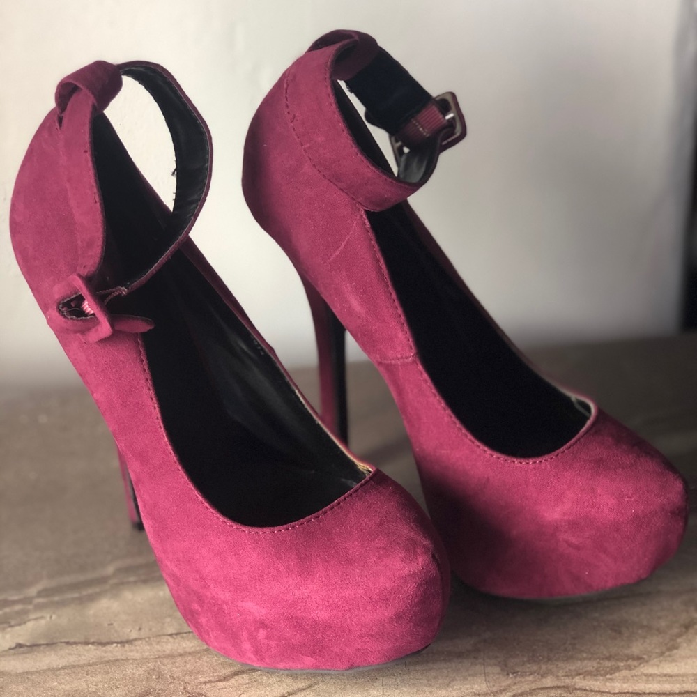 Plum Pumps with Strap!